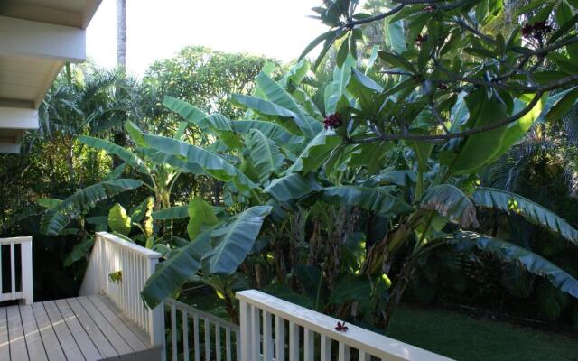Waimea Point Oceanfront House - (with Air Conditioning)