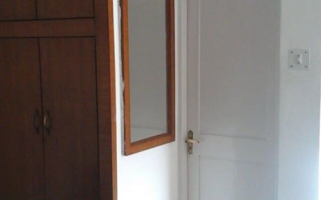 Hotel Dev Cottage