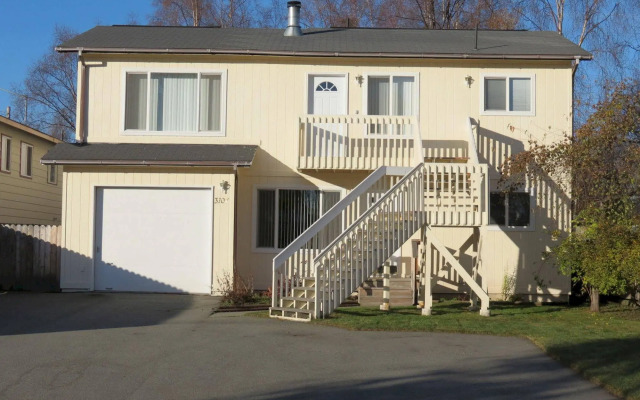 Turnagain Duplex by Welcome Home Rentals