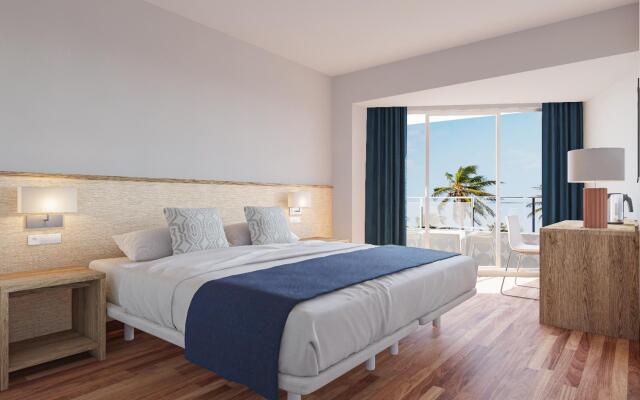 Hotel Costa Málaga (Adutls Recommended) by Pierre & Vacances