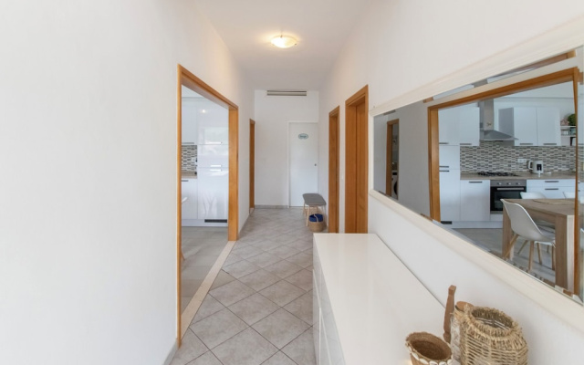 Apartment Sunny
