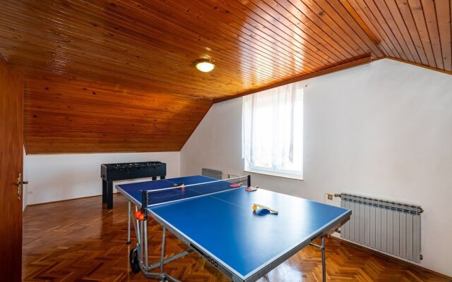 Holiday Home Villa Vesna Lux