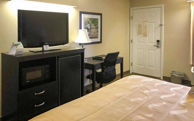 Quality Inn Seneca