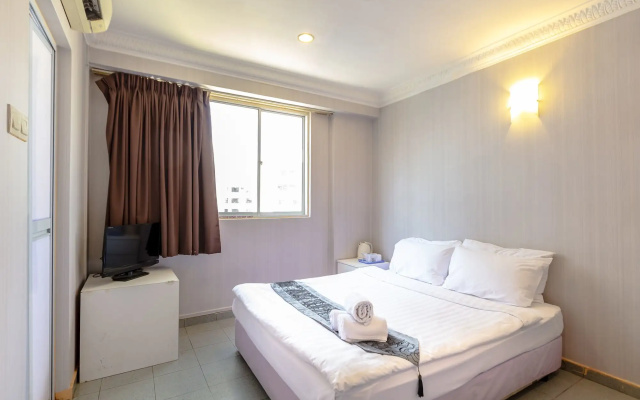 K Hotel 14