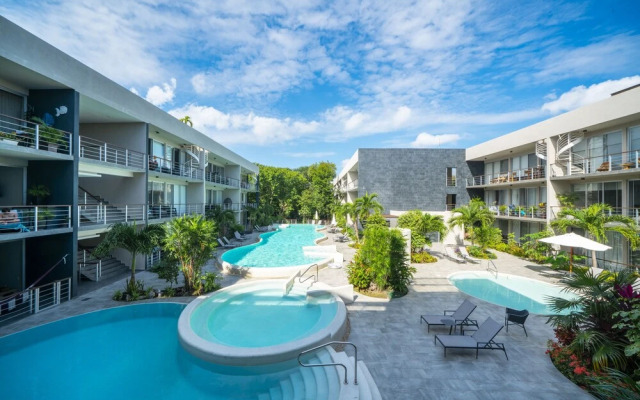 Bamoa - Luxury condo at Playacar Fase II