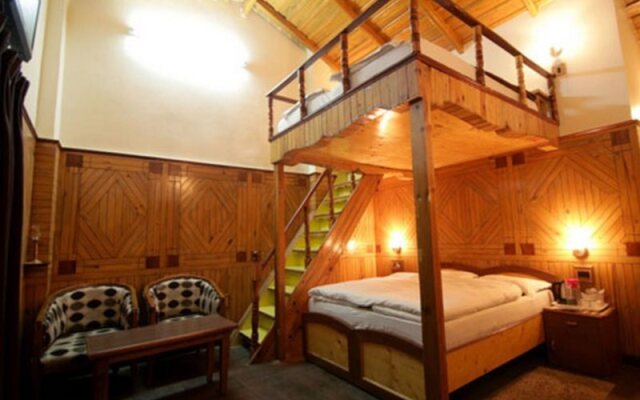 Ashokas Naini Chalet