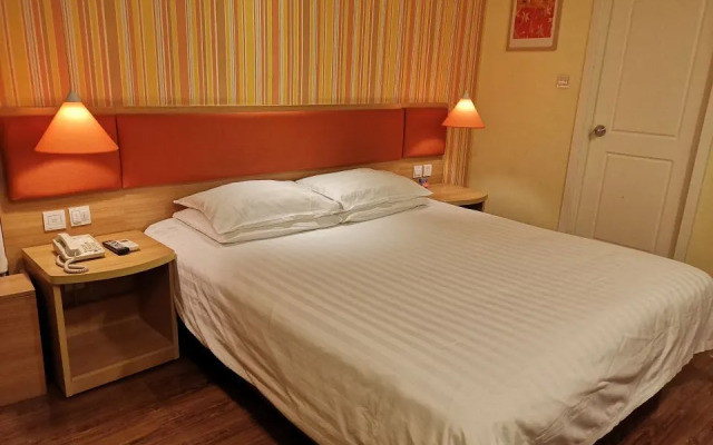 Home Inn Huayi Hotel (Heze Yucheng Guquan Road)