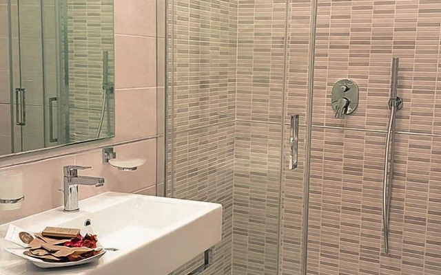 Serventi Longhi Rooms