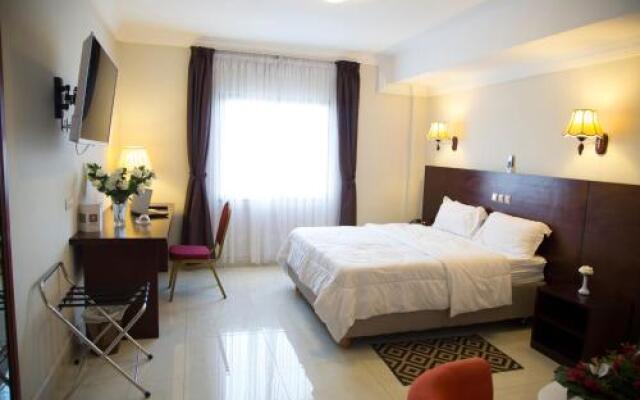 Hôtel La Rose Blanche Abidjan