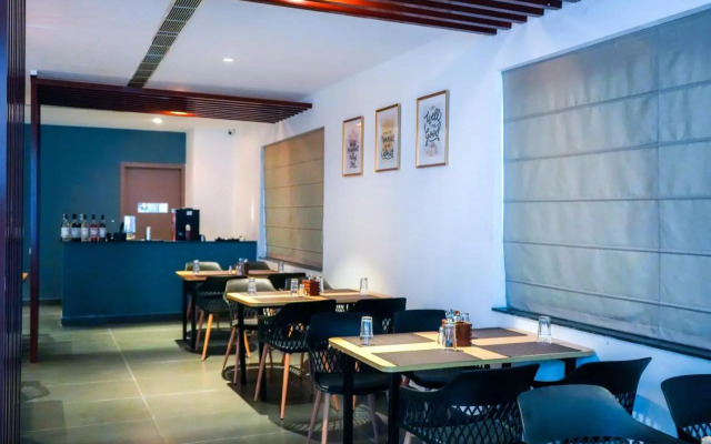 Casa Hotels and Suites Gachibowli