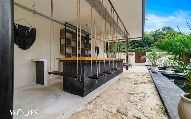 Ocean Breeze Loft Steps Away From Hotel Zone