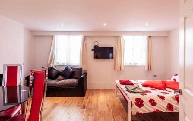 Baker Street Apartments