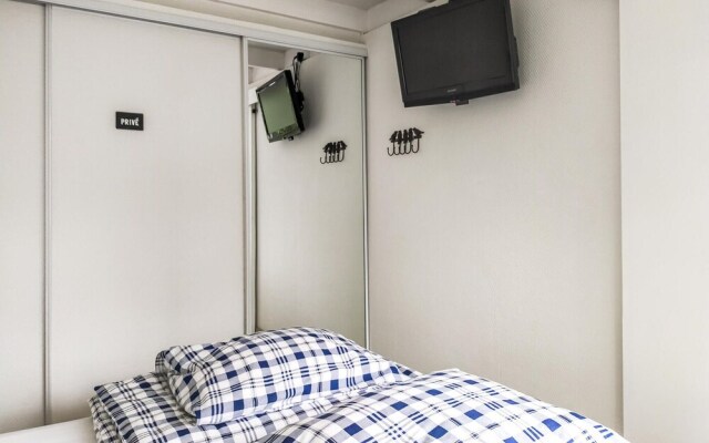 Awesome Home in Rekem-lanaken With 1 Bedrooms and Wifi