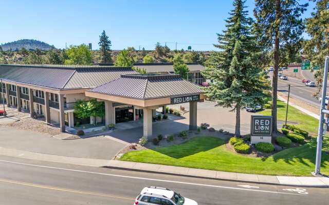 Red Lion Inn & Suites Deschutes River Bend