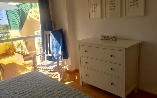 Cozy Townhouse With sea View in Marbella Mijas