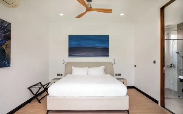 Sky - 4BR Private Villa in Phuket