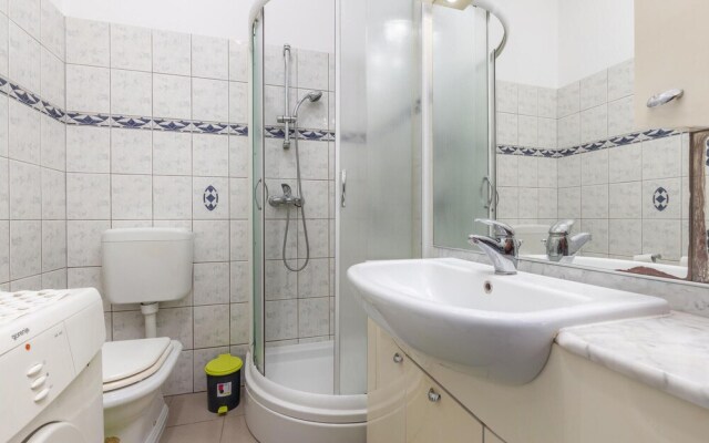 Beautiful Apartment in Senj With Wifi and 2 Bedrooms