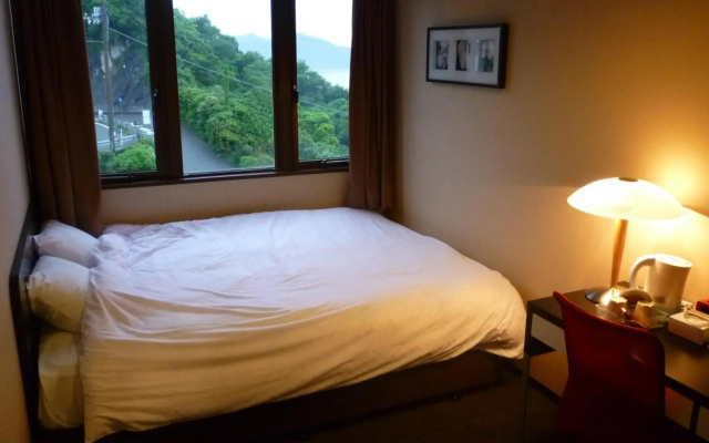Bay Resort Hotel Naruto Kaigetsu – Guest Rooms – Minamiawaji
