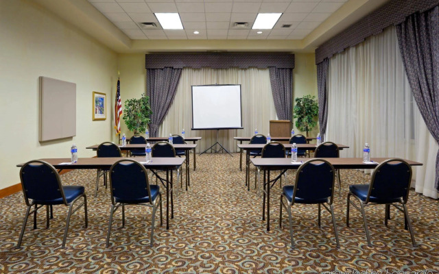 Best Western Plus Wilkes Barre-Scranton Airport Hotel