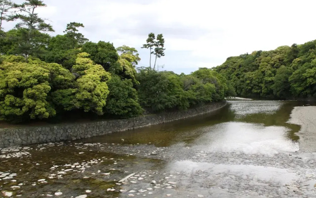 Toyoko Inn Iseshi Eki