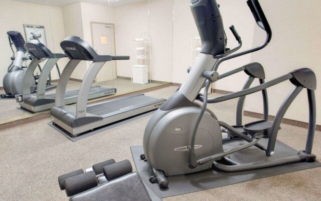 Holiday Inn Express & Suites Mountain View Silicon Valley by IHG