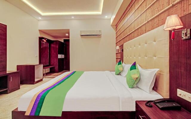 SG Grand by Treebo Hotels