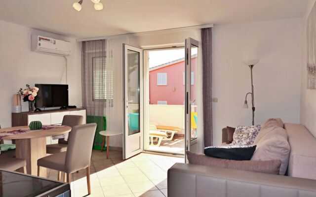 Apartment Kira Rogoznica/Ražanj