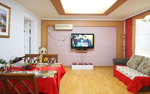 Gyeongju KB Pension