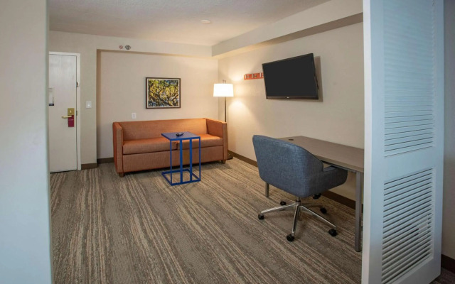 Hampton Inn Pensacola-Airport (Cordova Mall Area)