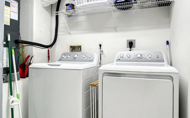 Lovely Beachside Condo Ow7-302