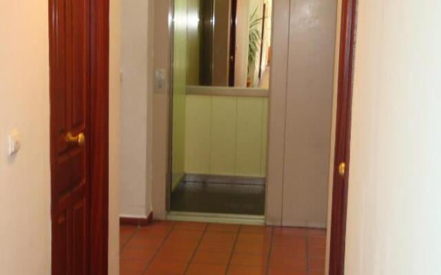 Hostal Puerta Carmona
