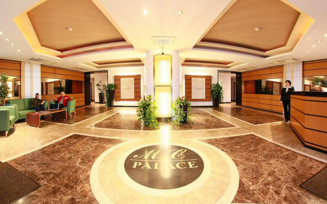 Monte Carlo Palace Rooms