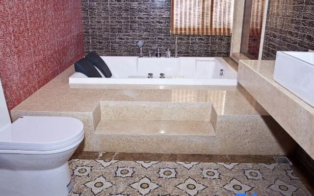 Shanghai Aegean Island Hotel (Songjiang station)