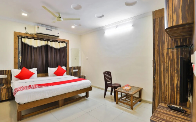 OYO 22841 Hotel Prime Inn