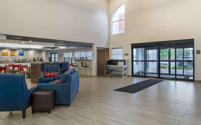 Comfort Suites Elgin