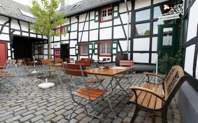 Nostalgic Apartment in the Beautiful Eifel Region