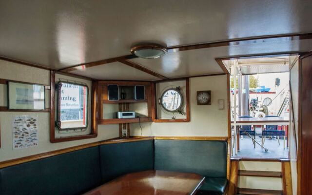 Marie Galante Holiday Boat
