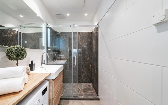 ZEUS Design Apartments