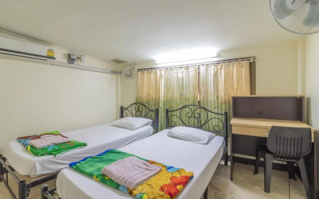 7 Holder Guesthouse