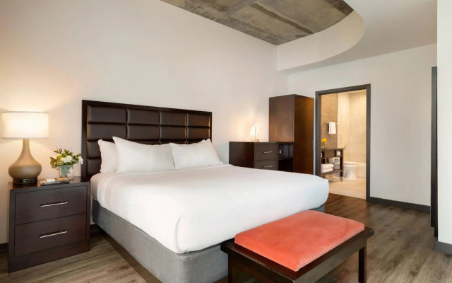 Twelve Downtown, Autograph Collection