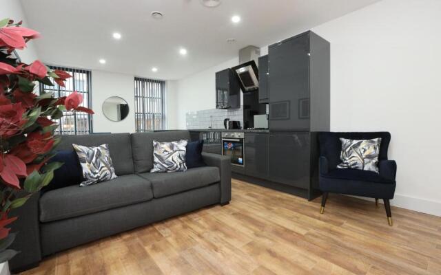 Concert Square Apartments by Happy Days