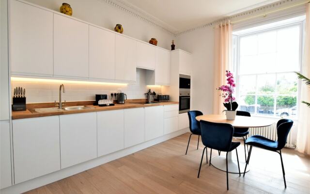 Frederick Place Your Apartment