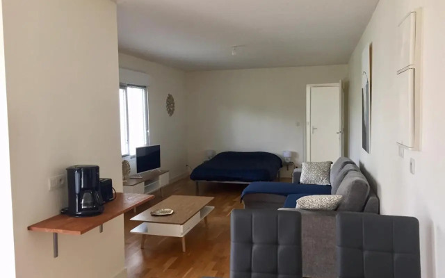 T1 Bis Proche du centre avec terrasse