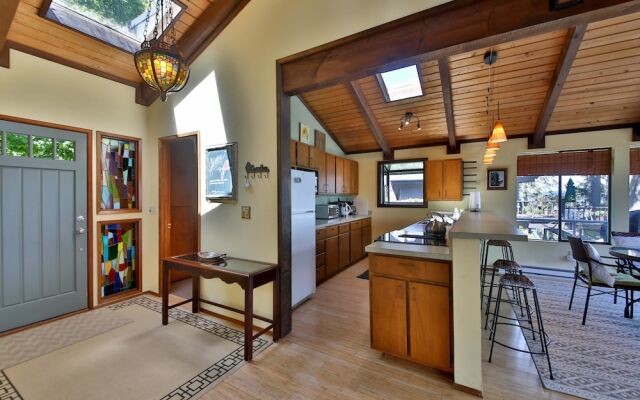 Days and Waves Beachhouse