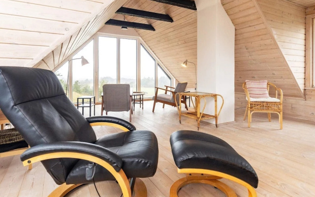 6 Person Holiday Home in Frostrup