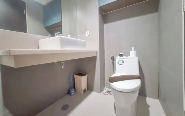 Modern Furnished Studio At Patraland Amarta Apartment