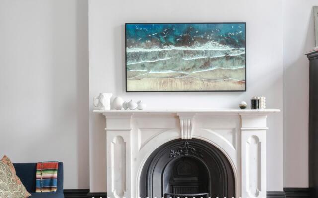 The Bengal Tiger: 2bd apt rich with character