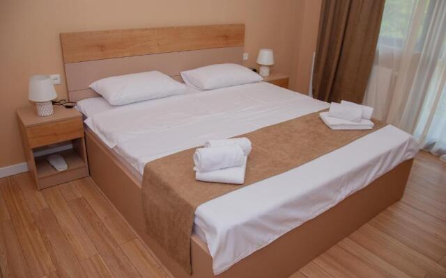 Likani Home