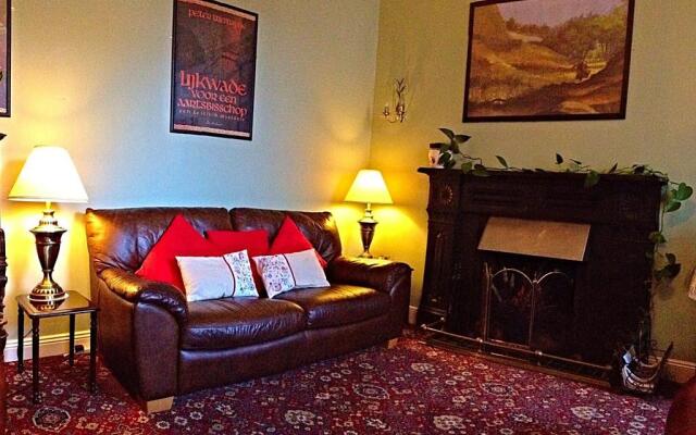 Cashel Town B&B