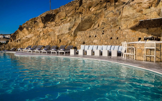 Mykonos Beach Hotel